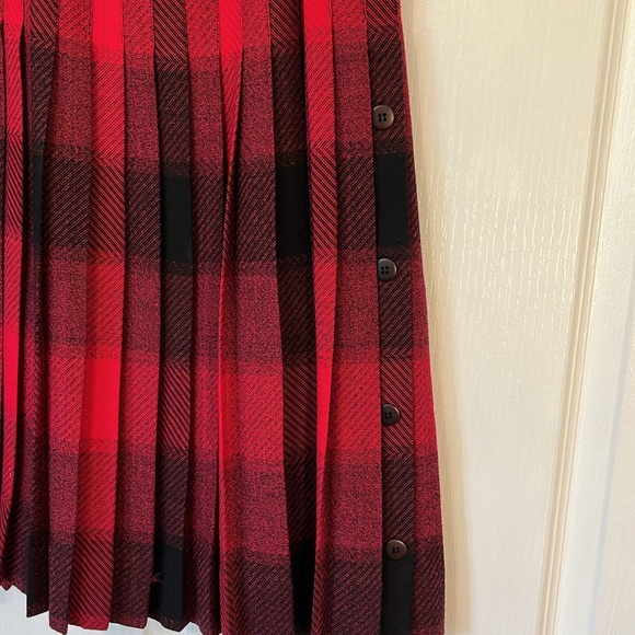 Surrey Classics Canada wool plaid skirt - Picture 2 of 11